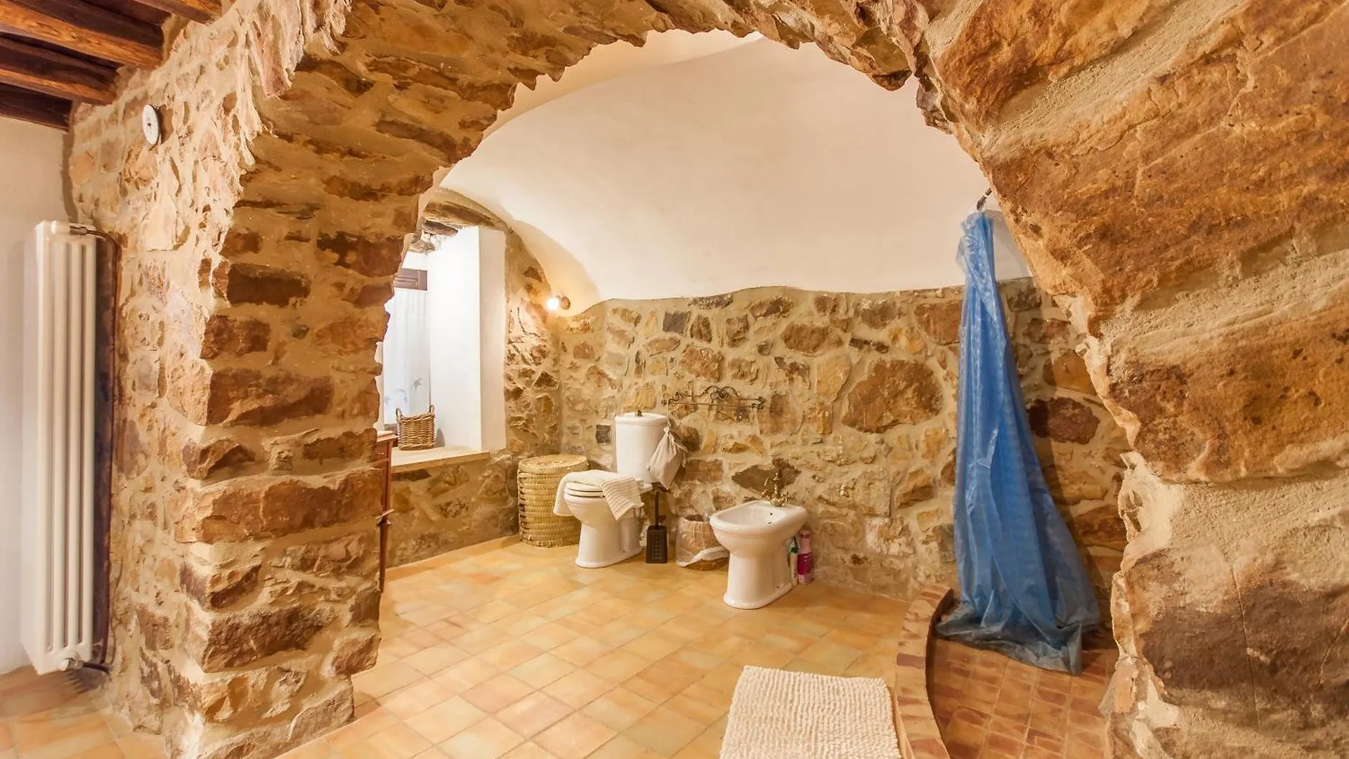 Villa Olmo With Private Pool - Happy Rentals Castel di Lucio 0*,  Italy