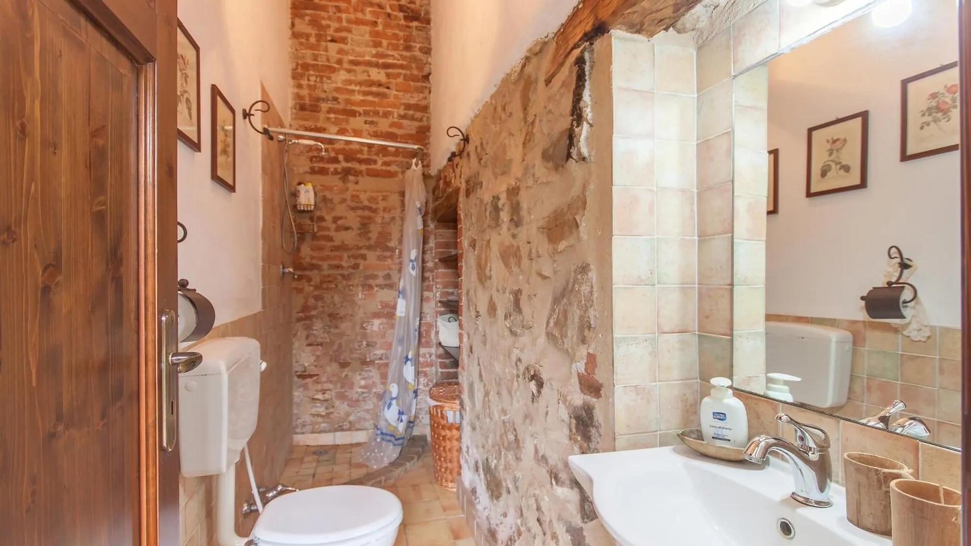 Villa Olmo With Private Pool - Happy Rentals Castel di Lucio