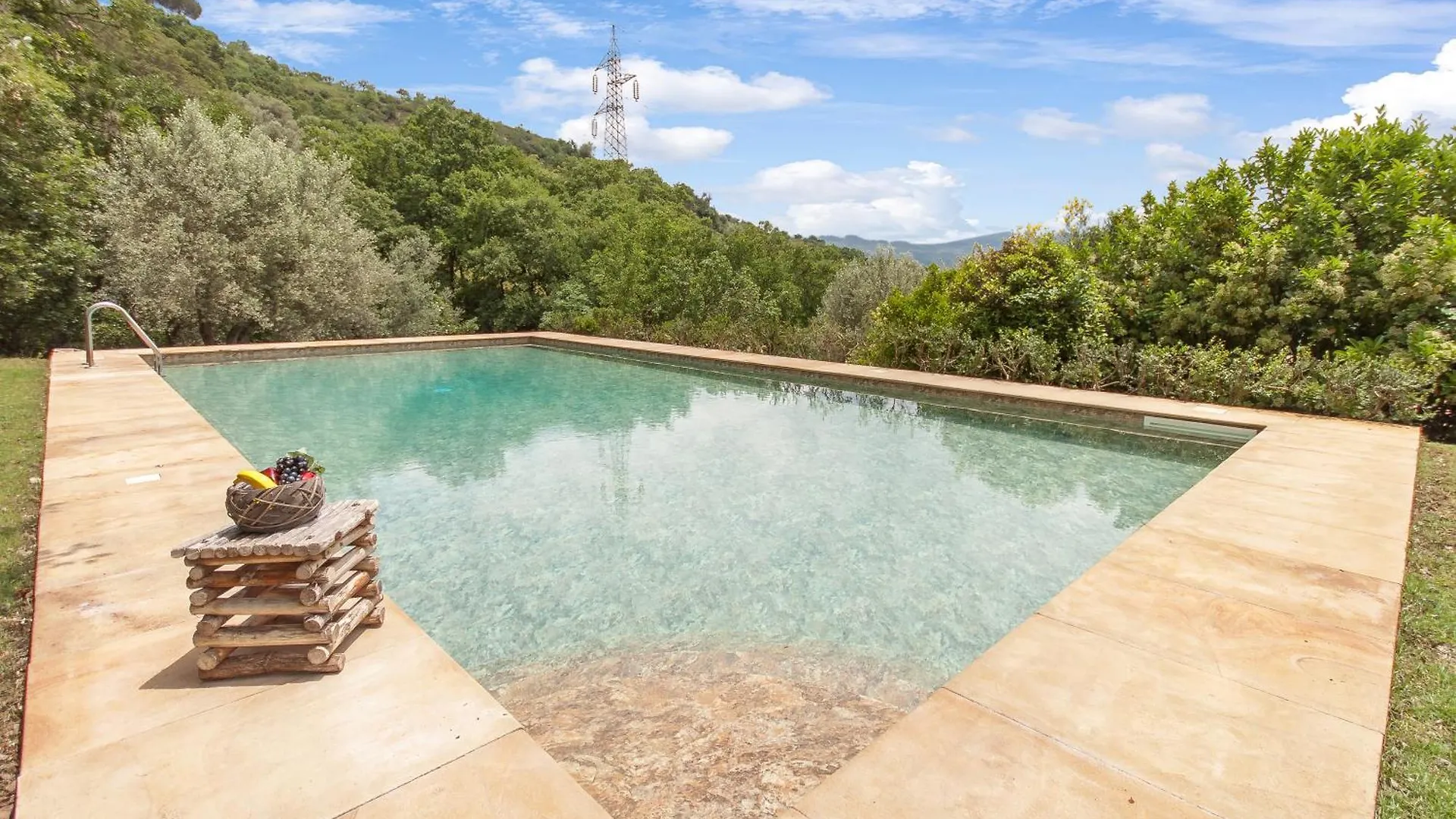Villa Olmo With Private Pool - Happy Rentals Castel di Lucio Italy